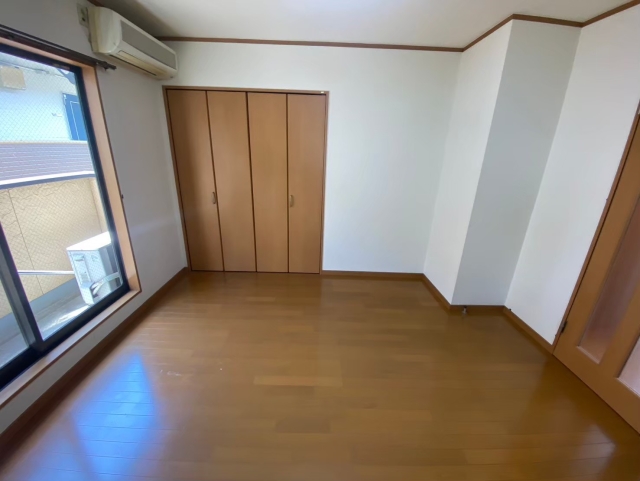 居室 3